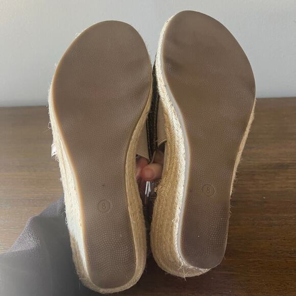 Earth Spirit Woman’s Espadrille Slingback Gold Metallic Wedge Sandals- Size 8 - Picture 5 of 10